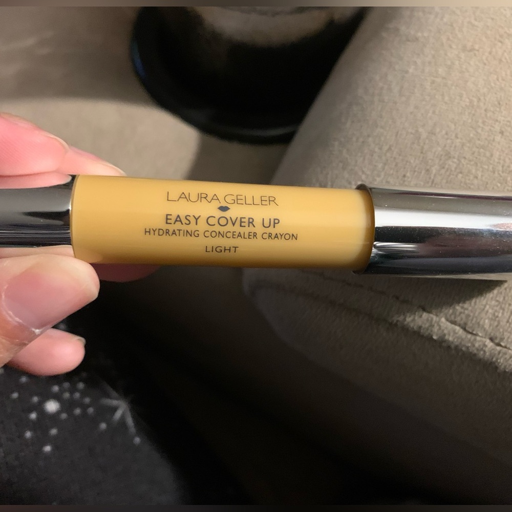 Laura Geller Easy Cover Up Concealer Crayon